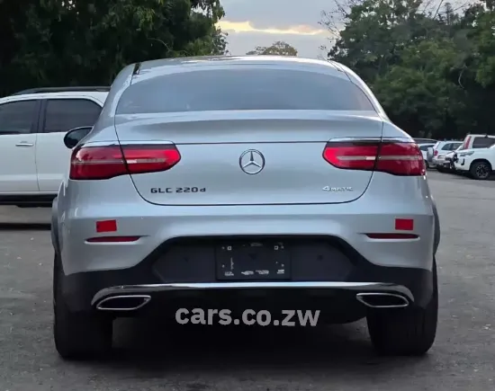 Picture of Mercedes Benz GLC 2017