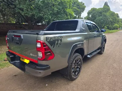 Picture of Toyota Hilux 2021
