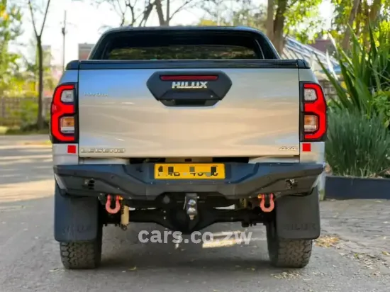 Picture of Toyota Hilux 2022