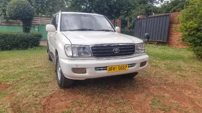 Picture of Toyota Land Cruiser 2000