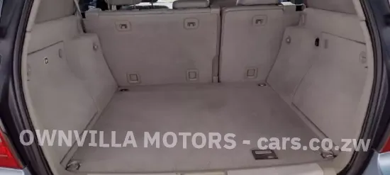 Picture of Toyota Land Cruiser 2000