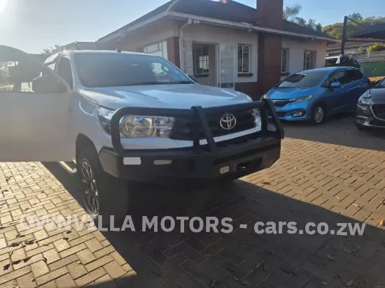 Picture of Toyota Hilux 2017