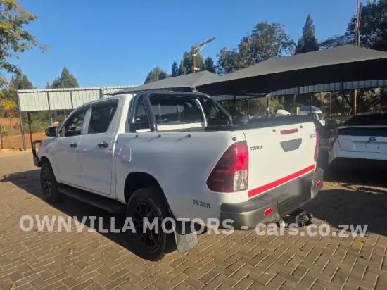 Picture of Toyota Hilux 2017