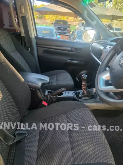 Picture of Toyota Hilux 2017