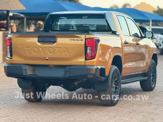 Picture of Toyota Hilux 2026