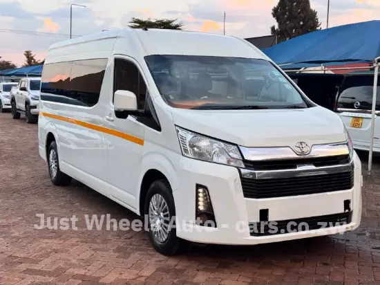 Picture of Toyota Quantum 2019