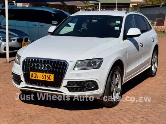 Picture of Audi Q5 2015