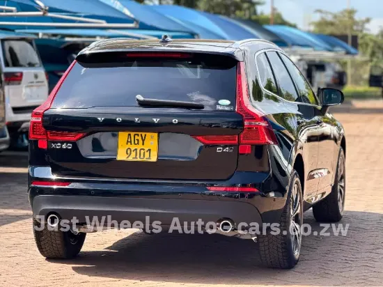 Picture of Volvo XC60 2020