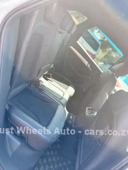 Picture of Audi Q5 2015