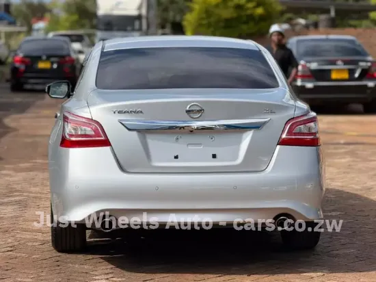 Picture of Nissan Teana 2018