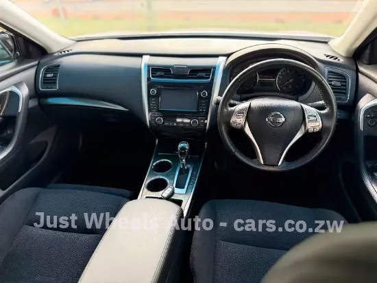 Picture of Nissan Teana 2018