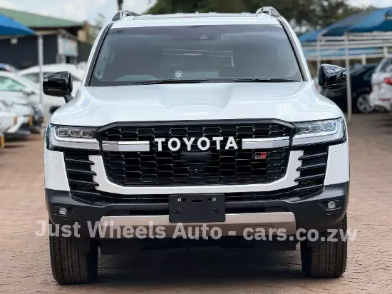 Picture of Toyota Land Cruiser 2023