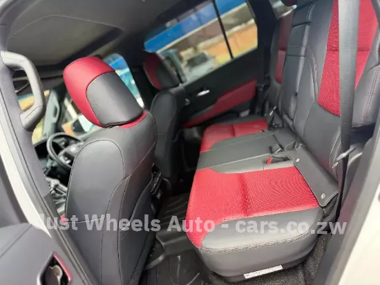 Picture of Toyota Land Cruiser 2023
