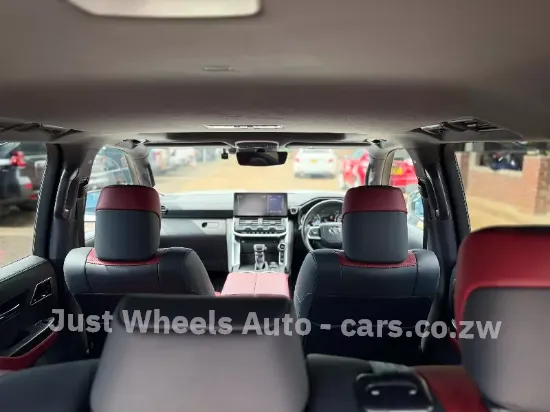 Picture of Toyota Land Cruiser 2023