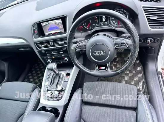 Picture of Audi Q5 2015