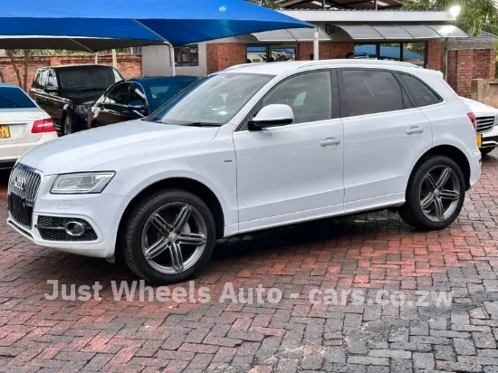 Picture of Audi Q5 2015