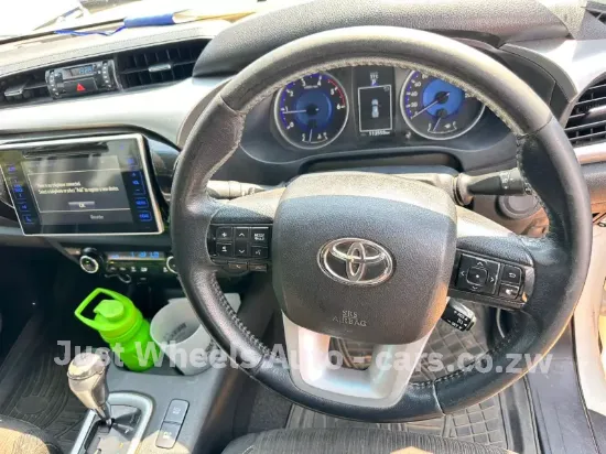 Picture of Toyota Hilux 2018
