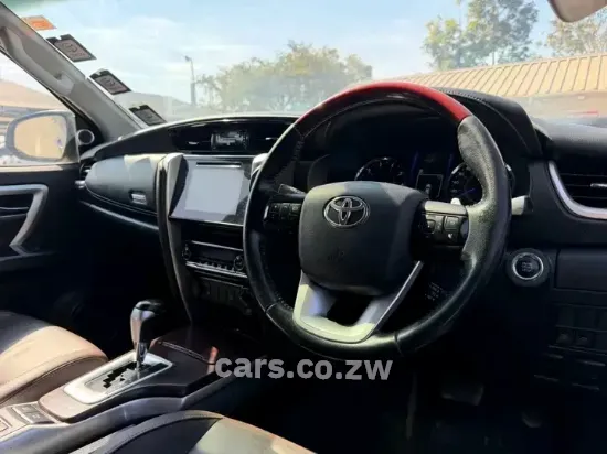 Picture of Toyota Fortuner 2020