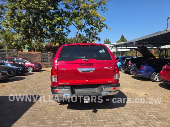 Picture of Toyota Hilux 2017