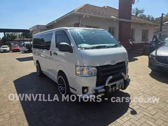 Picture of Toyota Hiace 2017