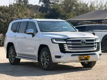 Picture of Toyota Land Cruiser 2023