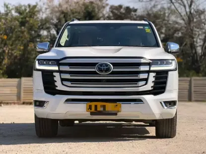 Picture of Toyota Land Cruiser 2023