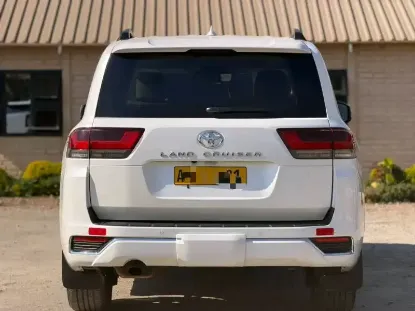 Picture of Toyota Land Cruiser 2023