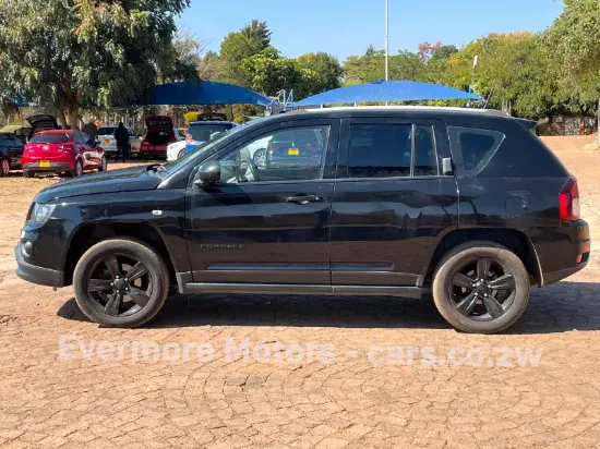 Picture of Jeep Compass 2017
