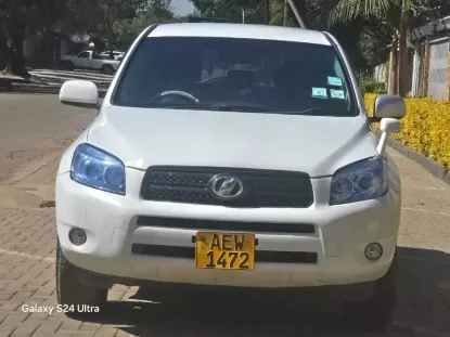 Picture of Toyota Rav4 2012