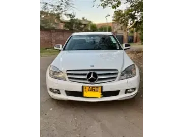 Picture of Mercedes Benz C-Class 2009