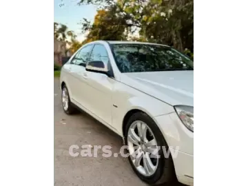Picture of Mercedes Benz C-Class 2009