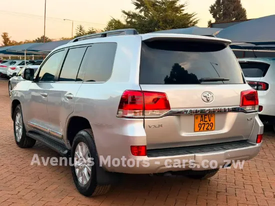 Picture of Toyota Land Cruiser 2018