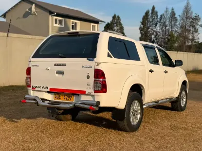 Picture of Toyota Hilux 2014