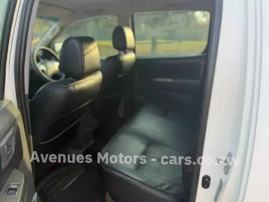 Picture of Toyota Hilux 2014