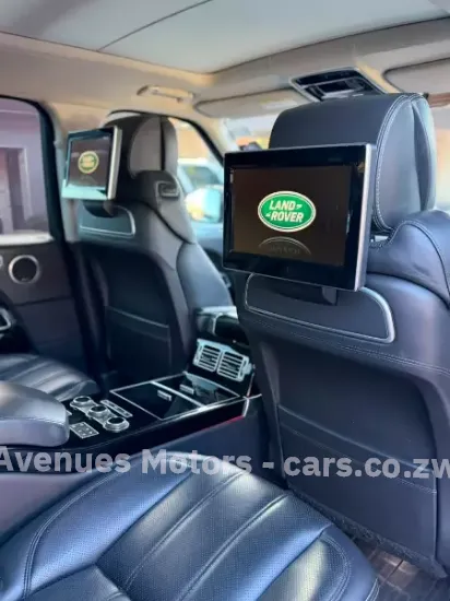 Picture of Range rover Vogue 2015