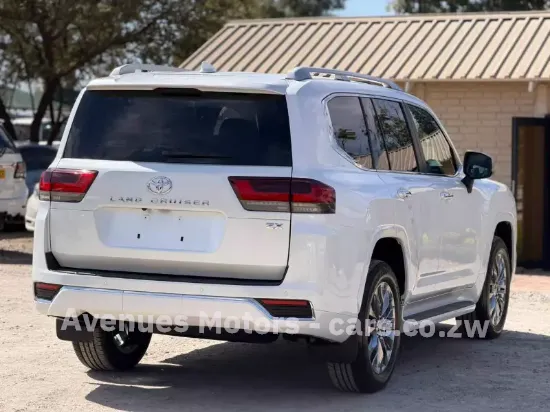 Picture of Toyota Land Cruiser 2025
