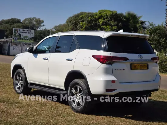 Picture of Toyota Fortuner 2021