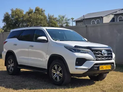 Picture of Toyota Fortuner 2021