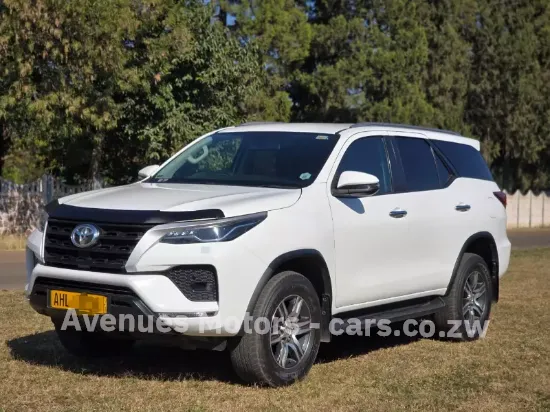 Picture of Toyota Fortuner 2021