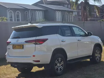 Picture of Toyota Fortuner 2021