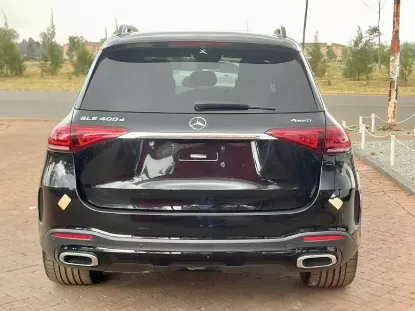 Picture of Mercedes Benz GLE 2020
