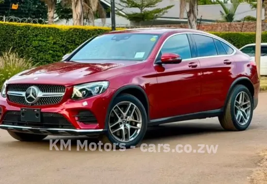 Picture of Mercedes Benz GLC 2017