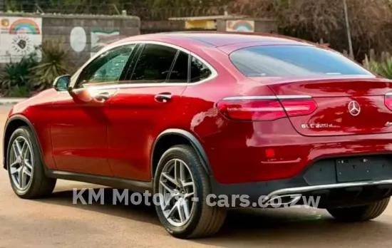 Picture of Mercedes Benz GLC 2017