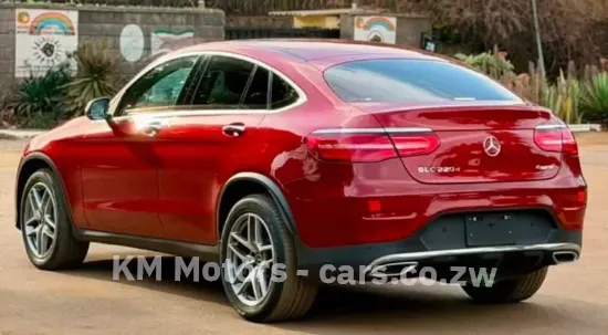 Picture of Mercedes Benz GLC 2017