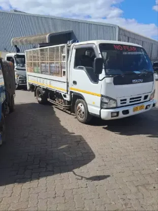 Picture of Isuzu Isuzu elf 2006