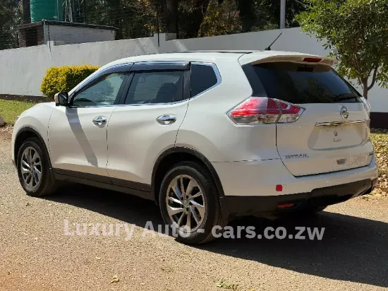 Picture of Nissan X-Trail 2017