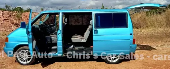 Picture of VW Caravelle 1996