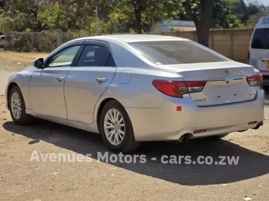 Picture of Toyota Mark x 2016