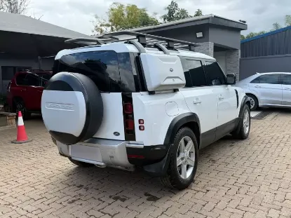 Picture of Land Rover Defender 2020
