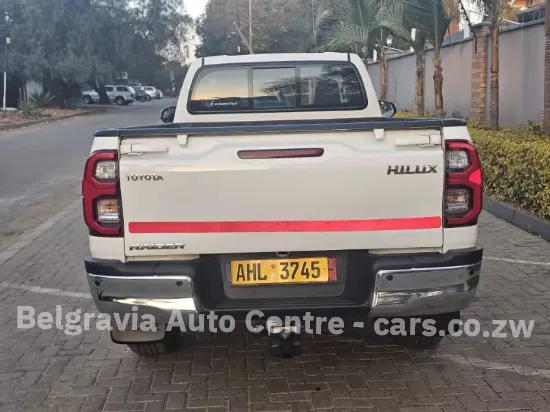 Picture of Toyota Hilux 2022